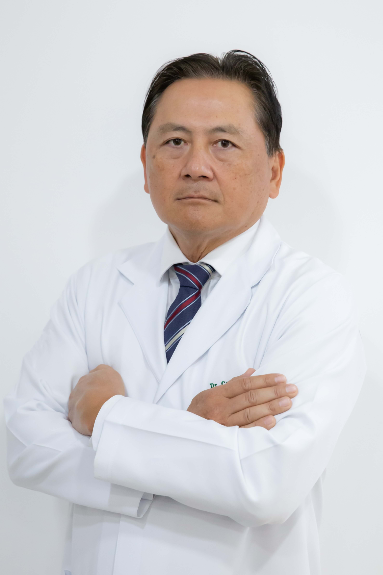 Foto de Dr. Carlos Koga